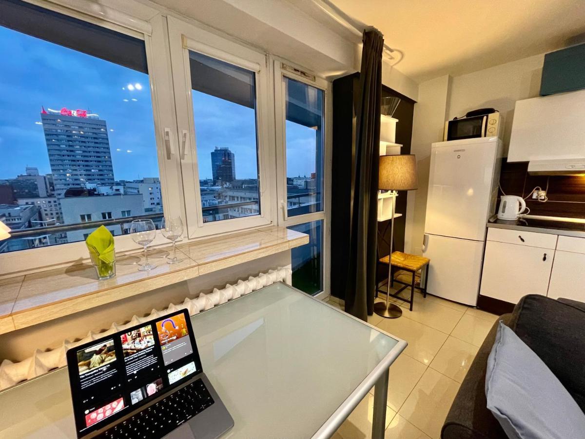 Sawa Apartment 2Xmetro Wifi 500 Mbs 50'Tv Netflix Hbo Appletv+ Warsaw Exterior photo