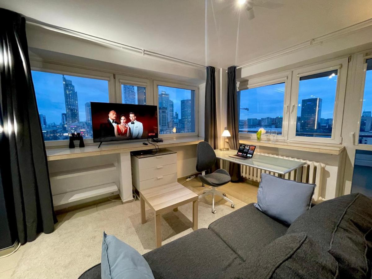 Sawa Apartment 2Xmetro Wifi 500 Mbs 50'Tv Netflix Hbo Appletv+ Warsaw Exterior photo