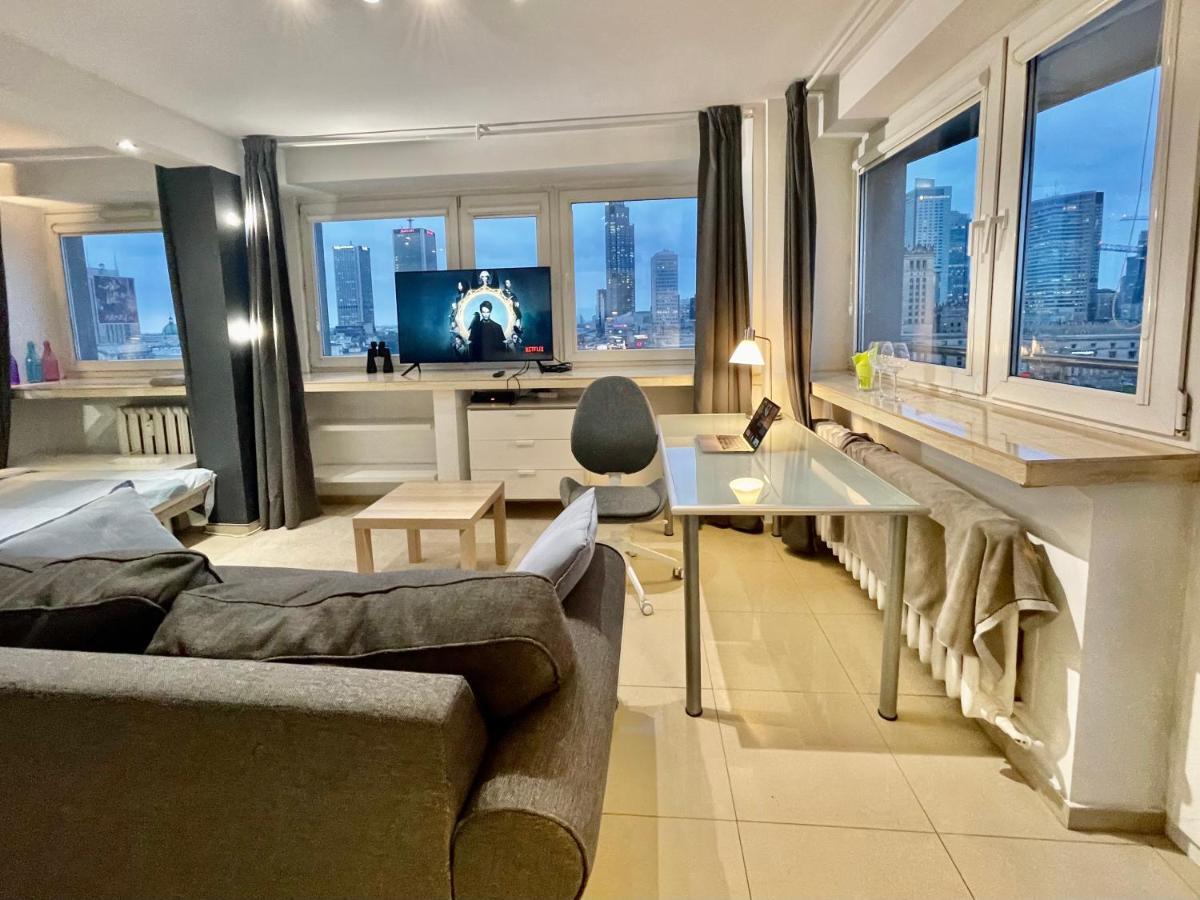 Sawa Apartment 2Xmetro Wifi 500 Mbs 50'Tv Netflix Hbo Appletv+ Warsaw Exterior photo